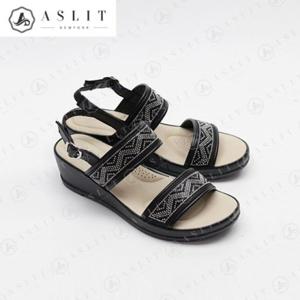 [애슬릿] 큐빅 패턴 이선 슬링백 여성 통굽 웨지 샌들