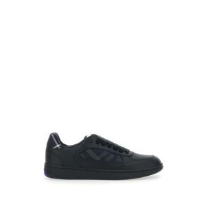BURBERRY Black Low Top Sneakers with Logo on the Tongue and Check Motif in Leather Blend Man 8114309A1189