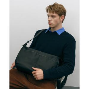 [질스튜어트] 에쎈 블랙 나일론 크로스겸 숄더백 JUBA5F924