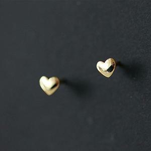 [알티피아]14k gold filled 핫뚜 하트 귀걸이 미니 침형귀걸이