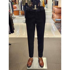 롯데광복 2024 F/W 캐주얼 간절기 스판 벨벳 정장바지 R243SP103BK-GB