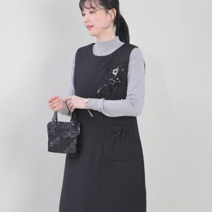 애비뉴투지 엄마옷 코사지 패딩 솜 겨울 롱 조끼 원피스 K12442