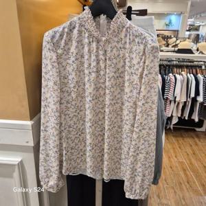 [BCBG] 올앤썬드리 봄25 비올라 프린트 블라우스 A5S2B482