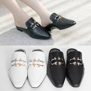 [애슬릿] 소가죽 장식 스퀘어 여성 뮬 블로퍼 1.5cm