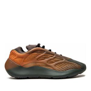 이지 700 V3 코퍼 페이드 스니커즈 GY4109 BROWN