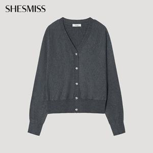 [쉬즈미스] 실버 버튼 브이넥 가디건_SSKCDP31020_CH