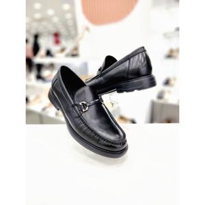 [탠디]비트 장식 로퍼 Y2HI40GT21 BLACK 4SA_OD