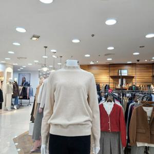[아르테]반목펀칭니트티셔츠 DQDPKR88P_DG