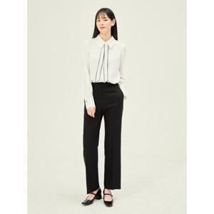 [제이제이 지고트]배색 타이 히든 버튼 블라우스 GP9M0BL901