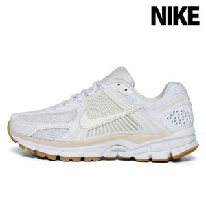 나이키 공용 스니커즈 줌 보메로 5 화이트 팬텀 FJ2028-104