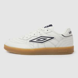 M 엄브로운동화 NQC UP323CCU80-WHNV SPECIALI C 스페셜리 C WHITE NAVY