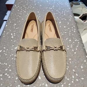 허시파피 HC37 3FR428여성가죽로퍼 3FR428