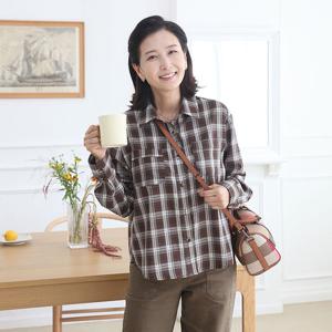 [쉬즈마담]T57400 모던 타탄체크 양포켓 남방 50대엄마옷