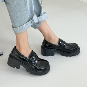 [파라노말샵]비비 에나멜 통굽 로퍼(굽6.5cm) 데일리 로퍼()