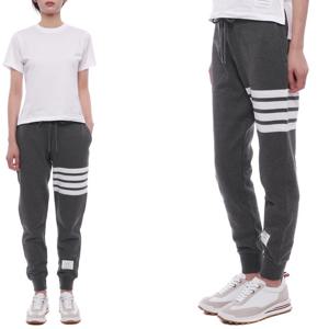[톰브라운] 24FW 여성 사선 스트라이프 조거 팬츠 (FJQ001A 00535 025 24F)