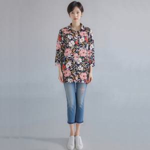 [모라도]24년 봄 여름 중년 여성 지지미 붓꽃 스탠 블라우스RNM8BL494F-CC