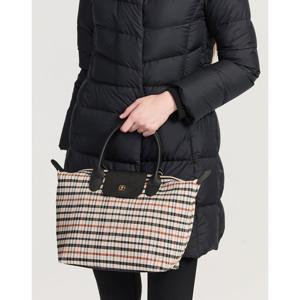 닥스 골프 여성 25FW 추석선물ONLINE EXCLUSIVE 베이지 시즌백 체크 플리츠 토트백 DNGF5F964I2