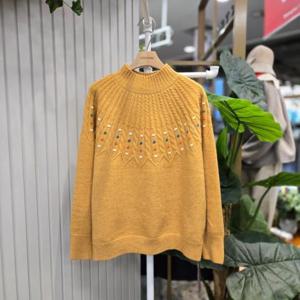 스테파니 HC05 반폴라꽈배기니트T A24SW4442HK22
