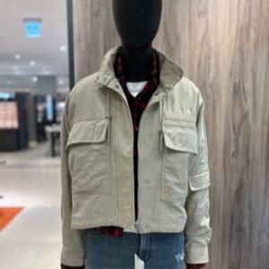 [버커루]여성 피그먼트 루즈핏 크롭 야상점퍼(BCKR24A520JP)_DG