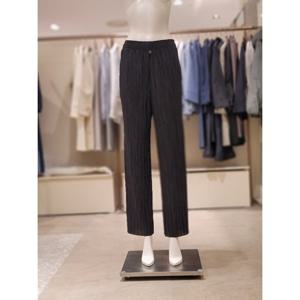 더레노마 슬림 플리츠 슬랙스 (R2F22WSL2200)
