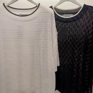 Destijl HC06 찰랑찰랑한 펀칭꽈배기 품편한 옆트임 5부반팔 라운드 니트티 D2552sw12