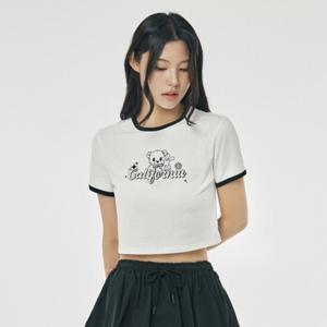 [유씨엘에이]여성 크레스트 카와이 베어 크롭 슬림핏 티셔츠_UB6ST56