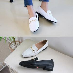 [애슬릿] 골드 버클 천연 소 가죽 스퀘어 로퍼 2cm