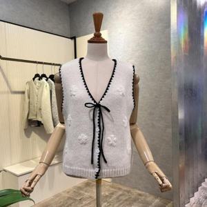 [ab.f.z]AOZ4HV34K_배색 라인 플라워 베스트