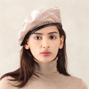 [화이트샌즈] 19FW 벨벳 금속 장식 베렛 리옹 베이지