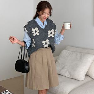 샵앤) FW 국내산 여성 V넥 니트 조끼 JLE-WVS-4015-차콜