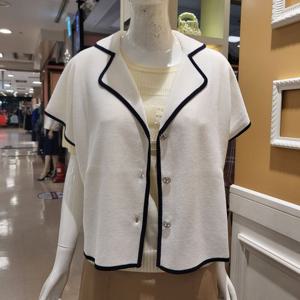 [BCBG] 비씨비지 여름24 배색 니트 카라 가디건 B4B4K116