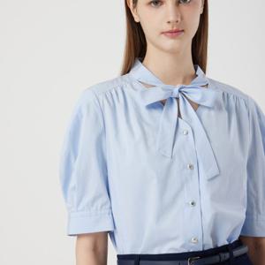 [씨씨콜렉트] 하프 슬리브 리본 타이 셔링 블라우스