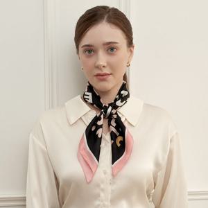 엘르 팬시로고 실크 미니 스카프 SE541S301