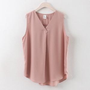 [아이우먼] 핀턱주름나시블라우스 CR0282M408 빅사이즈