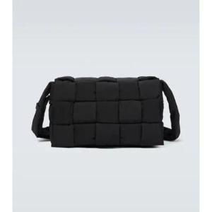 보테가베네타 Maxi Padded Tech Cassette 크로스 백 P00646761