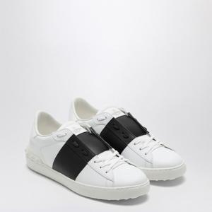 발렌티노 화이트/블랙 오픈 레이스업 스니커즈 7Y0S0830BLU A01