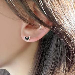 실버 925 블랙 나비 피어싱
