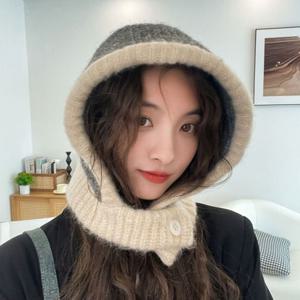 차콜 베이지 투톤 컬러 포근 단추 겨울 한파 털모자