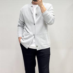 [바쏘옴므]기본핏 남성 슬릿 V넥 자켓형 정장가디건 WSY1WA15AGR