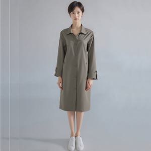 [모라도]24년 봄 여름 중년 여성 스탠 비조 장식 코트RNS8CT430H-CC