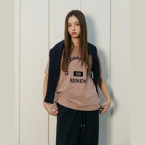 플라스틱아일랜드  (PR7CH831) BEIGE 로고 루즈핏 티셔츠