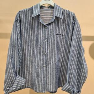 라티움 HC34 국내생산 구김없이가볍게착용 지지미느낌 오버핏셔츠 T2533BL08