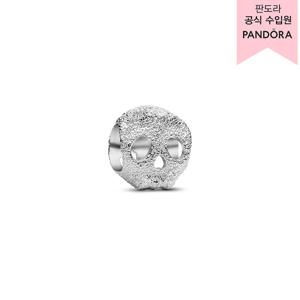 [판도라(주얼리)][백화점 보증서 제공] 텍스쳐드 스컬 미니 참 794040C00