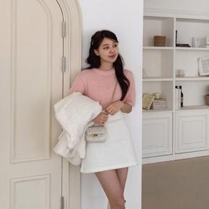 [다잇템][다잇템] 여자 덤블 FW 미니멈 나들이 에이라인 스커트_