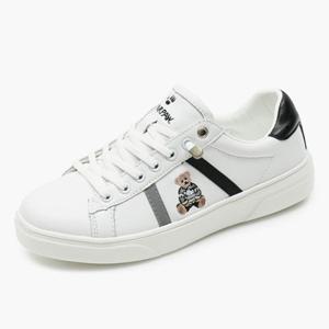 베어파우 여성 운동화 KAITLYN K1901005PA-W 착용감이 좋은 단화 쿠션감좋은 스니커즈 경량 캐주얼화