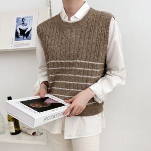 [샵앤]베스 국산 여성 케이블꽈배기 간절기 레이어드 라운드 니트 조끼 21DS-WVS-2593-브라운