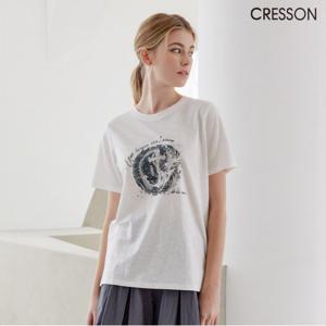 크레송 차콜그레이 여성 23SS프린팅 포인트 슬럽 티셔츠 C232B00