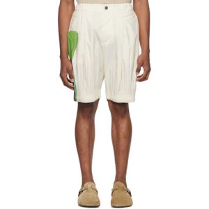 25 FW Homme Plisse Issey Miyake 남성 오프 화이트 캐스케이드 픽처레스크 쇼츠 242729M193020