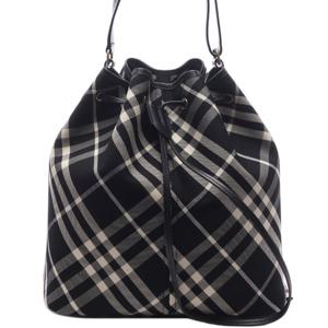 [버버리] 24FW 여성 체크 미디엄 버킷 숄더백 (8093871 BLACK CALICO 24F)