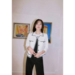 [신원아울렛]레터링 콤보 티셔츠 BIIBE2845 B